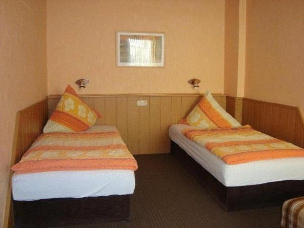 Hotel Andernacher Hof Rum bild